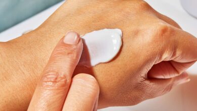 Moisturizing Creams for Dry Skin: Effective Solutions