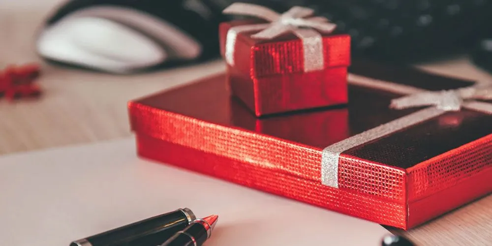 Buying Customisable Cartons for All Your Gifting Needs