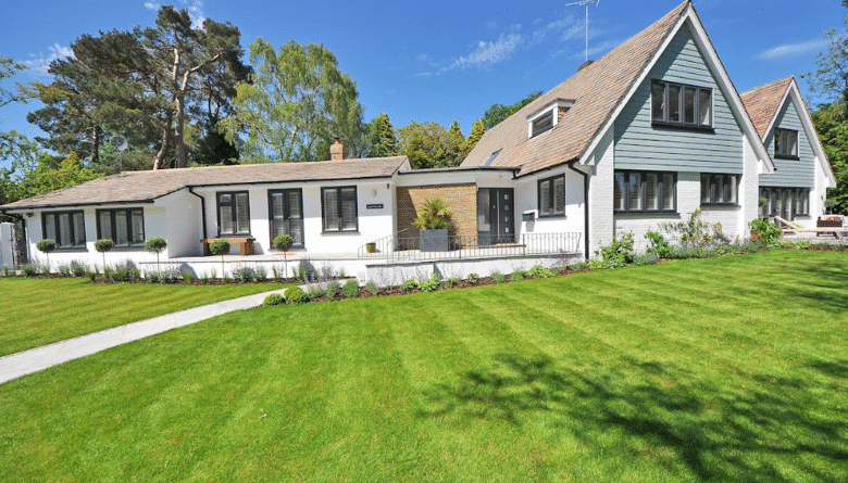 Why Landscaping Is Important for Commercial Properties