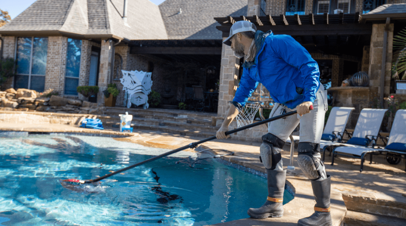 Is the Texas Heat Making Pool Maintenance Harder Than Homeowners Realize?